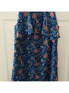 BCBGirls Blue Floral Ruffled Sheath Dress Botanical Motif Resort Wear Y2K Vibe
